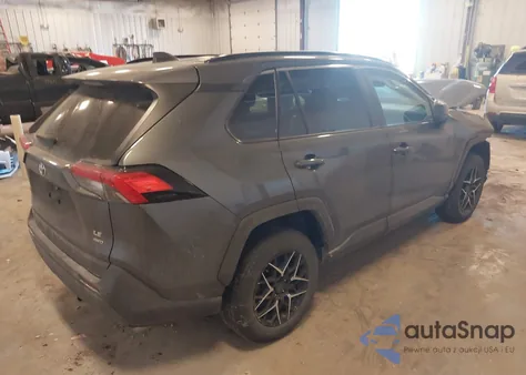 2020 Toyota Rav4 Le z USA, uszkodzony, nr VIN 2T3F1RFV0LC095921